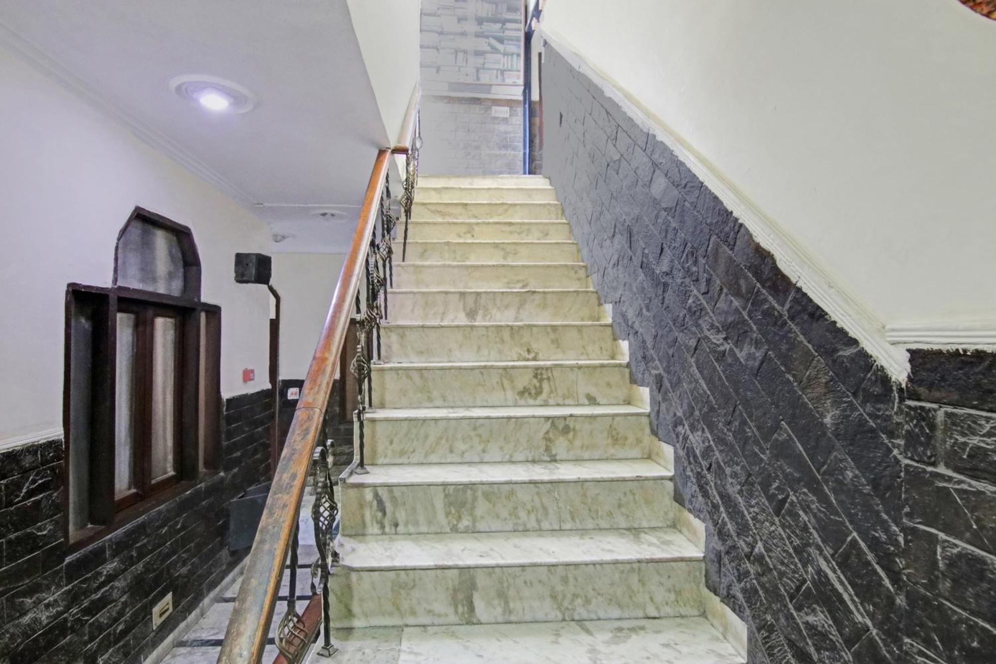 Hotel O Rak International New Delhi Exterior photo